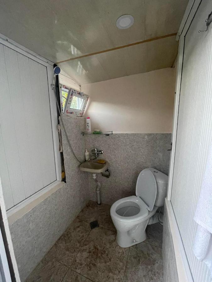 Chveni Ezo Hotel Ambrolauri Bagian luar foto