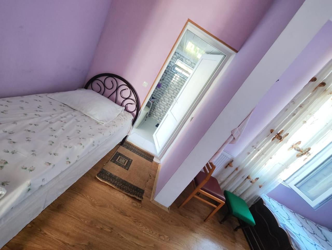 Chveni Ezo Hotel Ambrolauri Bagian luar foto